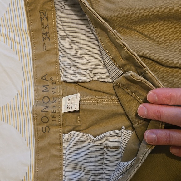 Sonoma Khakis 34 x 32 Mens - Picture 2 of 3